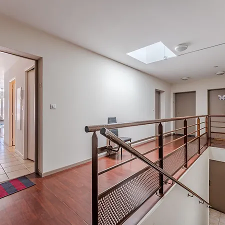 Apartment Proche