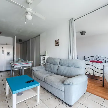 Proche Apartment *