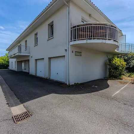 Apartament Proche Parentis-en-Born