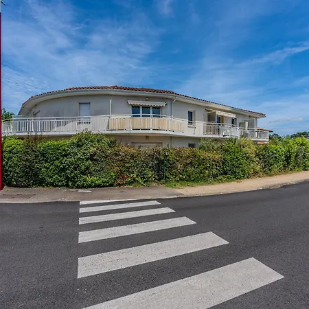 Apartament Proche Parentis-en-Born